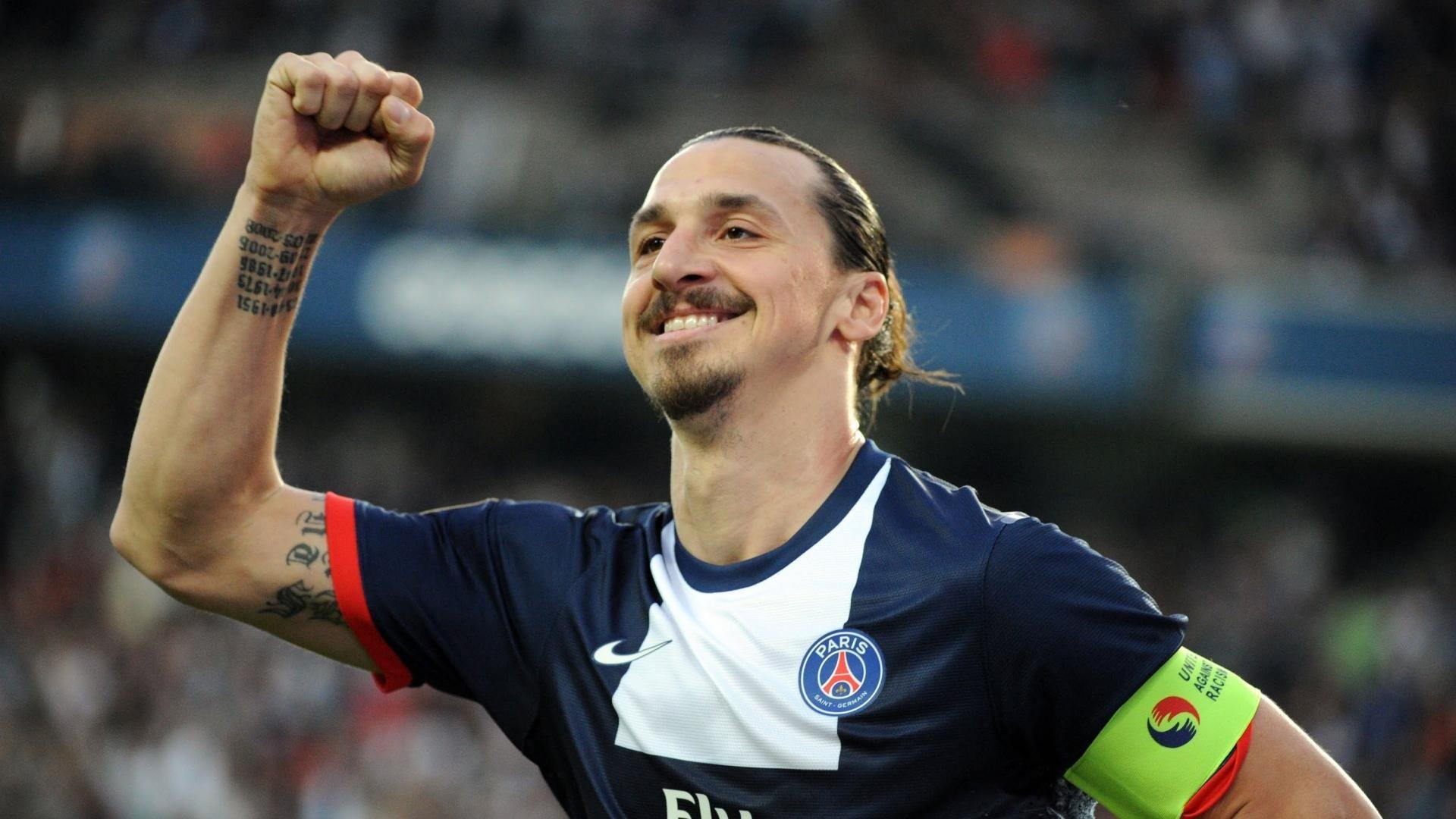 引擎咆哮,数据流淌,当马克西在街道赛之夜点燃数字宇宙