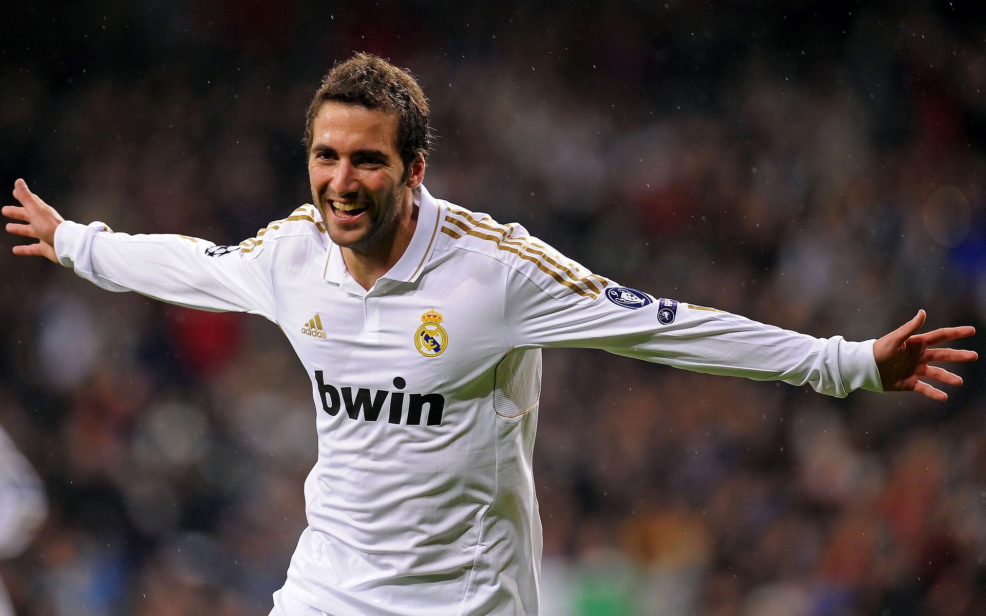 萨拉赫的救赎，中国足球在亚特兰大的最后时刻奇迹